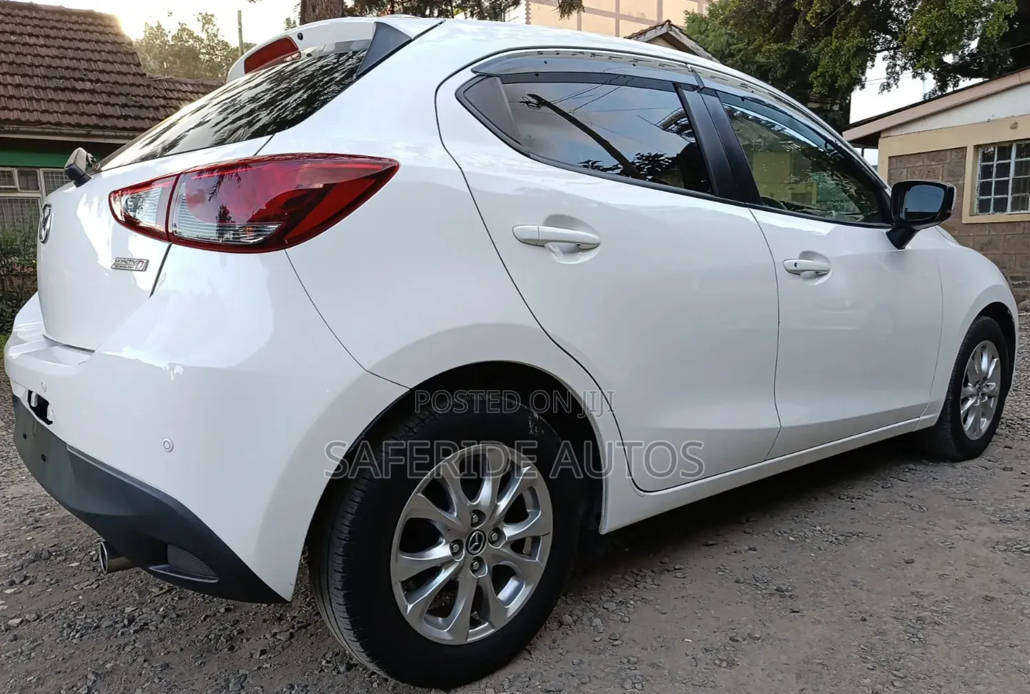 Mazda Demio 2018 Burgundy