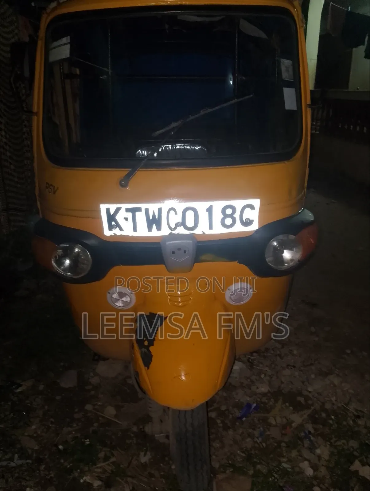 Piaggio Scooter 2021 Yellow