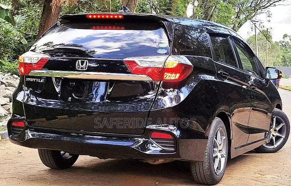 Honda Fit Shuttle 2018 Matt Black