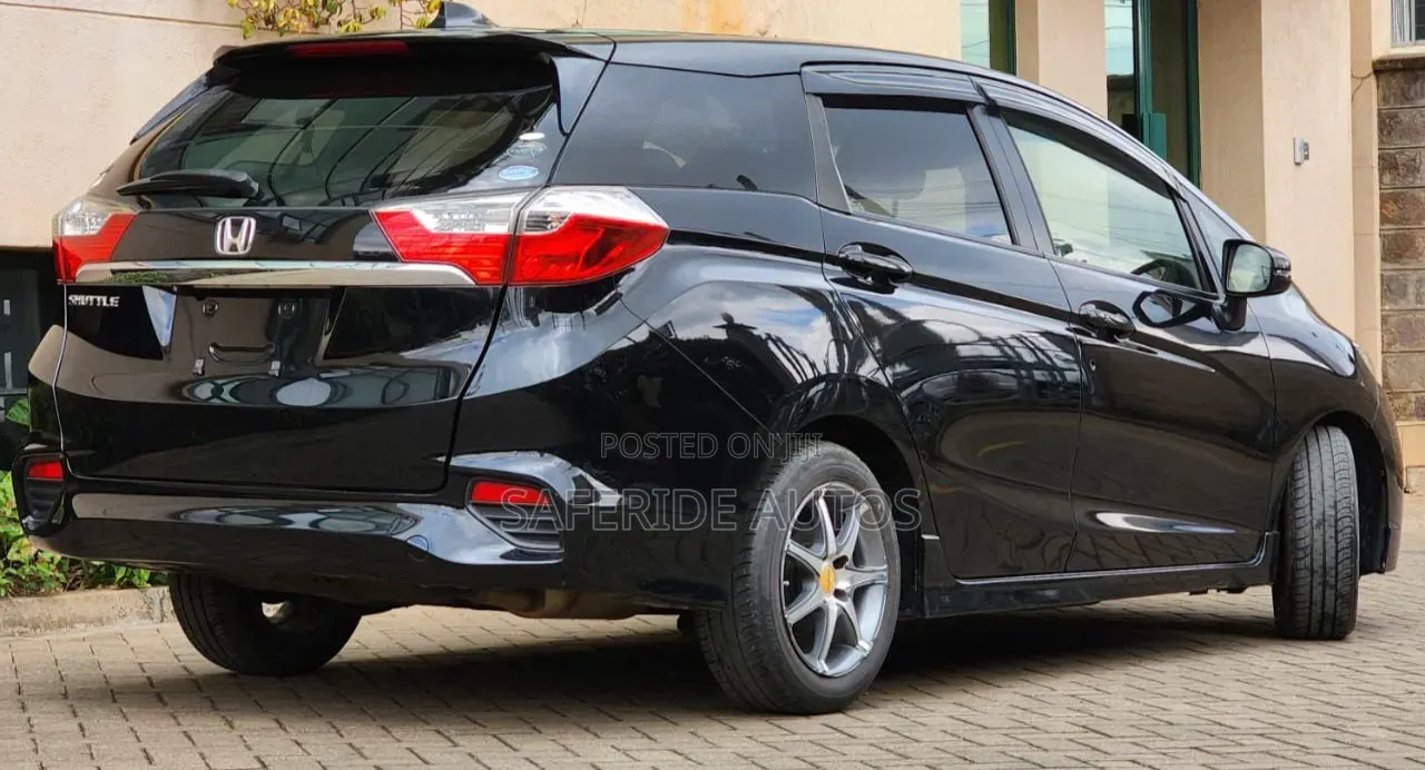 Honda Fit Shuttle 2018 Matt Black