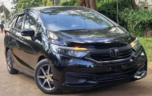 Honda Fit Shuttle 2018 Matt Black