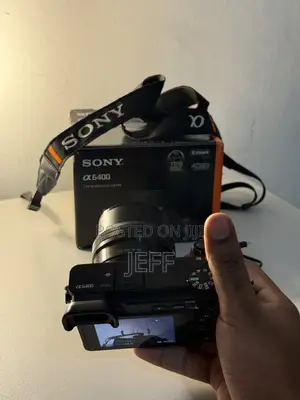 Sony Alpha A6400 Mirrorless Digital Camera With 16-50mm Lens