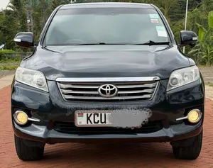 Toyota Vanguard 2013 Black