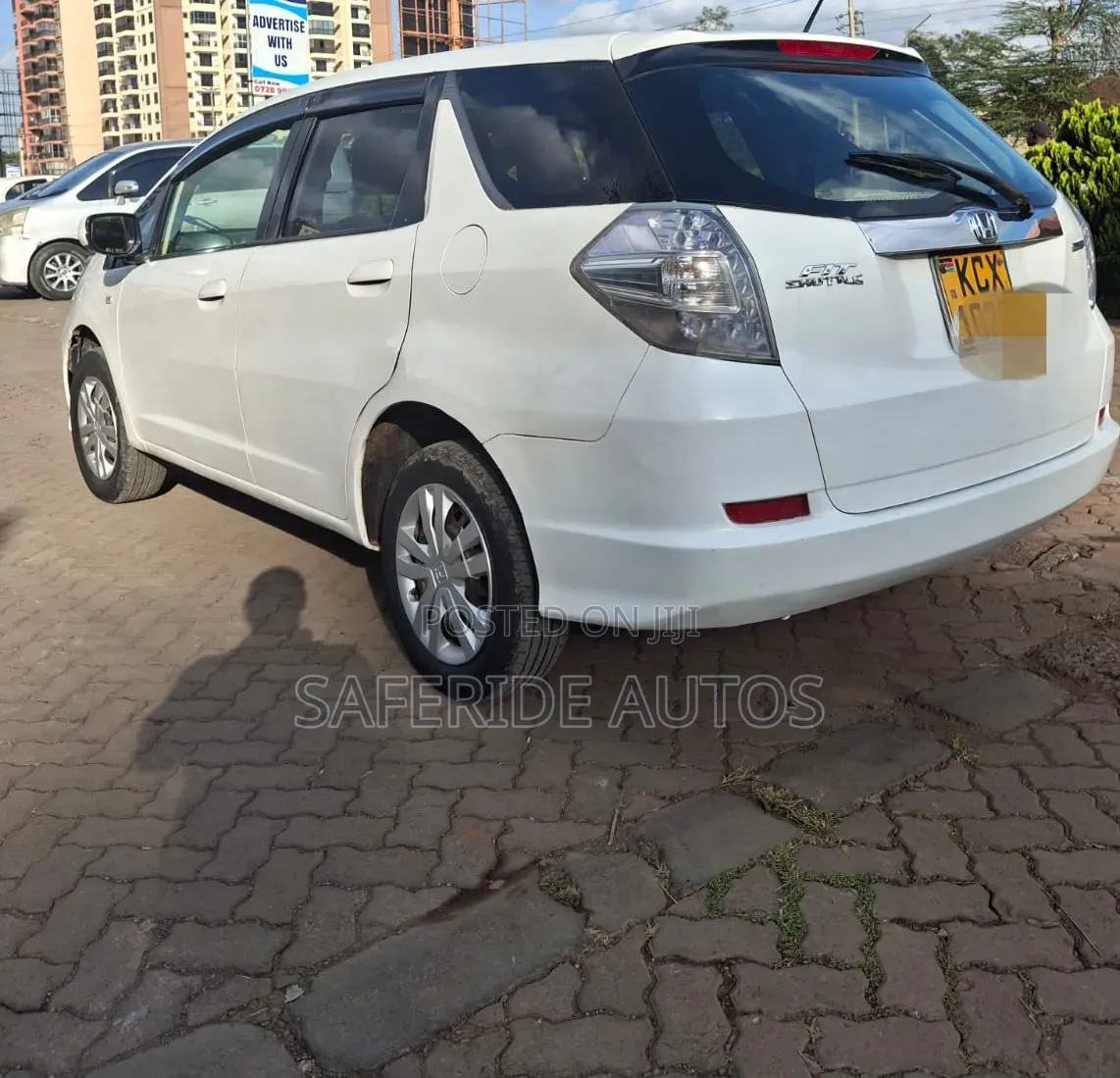 Honda Fit Shuttle 2012 White