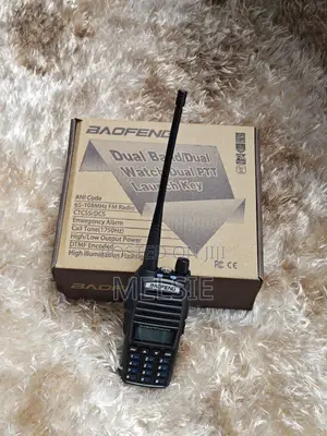 Baofeng Uv-82 Dual PTT Walkie Talkie