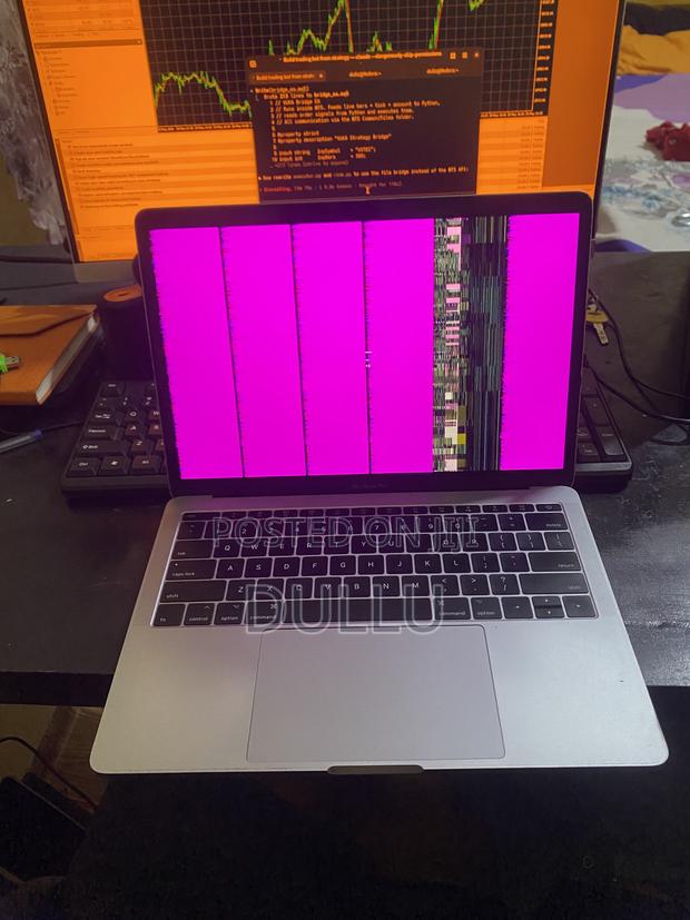 Laptop Apple MacBook Pro 2017 8GB Intel Core i5 SSD 256GB - thumbnail 5
