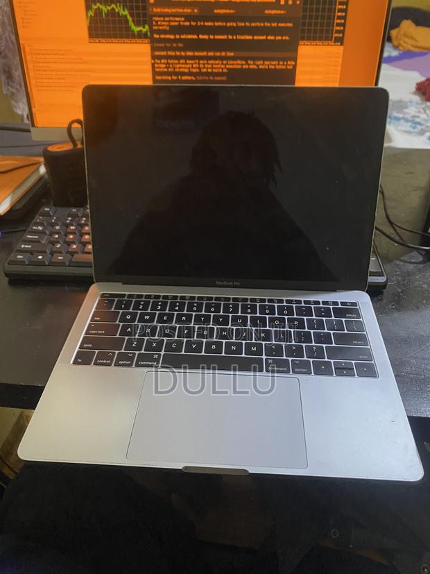 Laptop Apple MacBook Pro 2017 8GB Intel Core i5 SSD 256GB - thumbnail 10