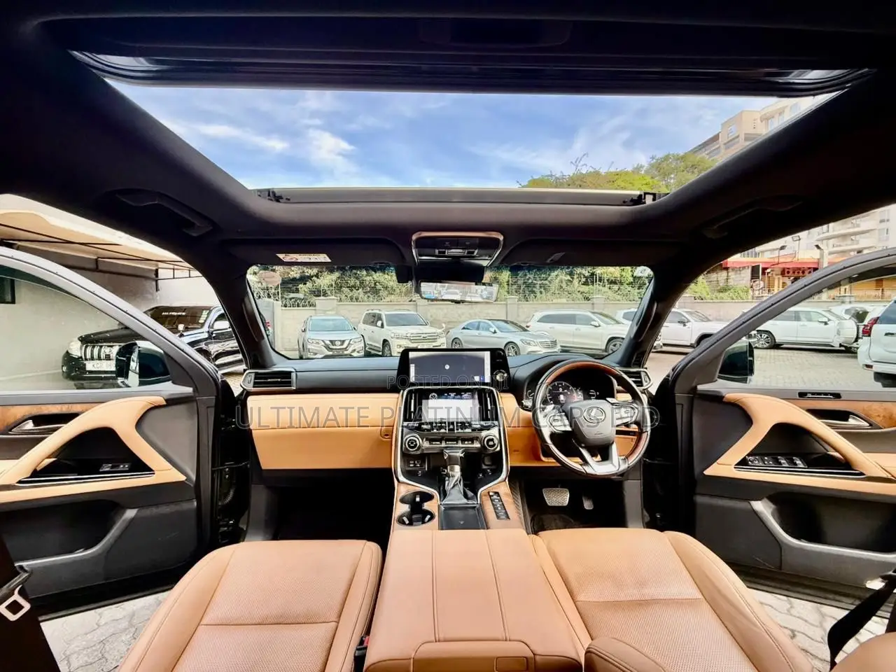 Lexus LX 600 2022 Green