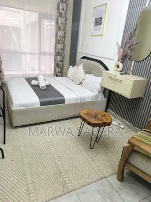 Elegant Studio Airbnb Near Easa (Aviation)