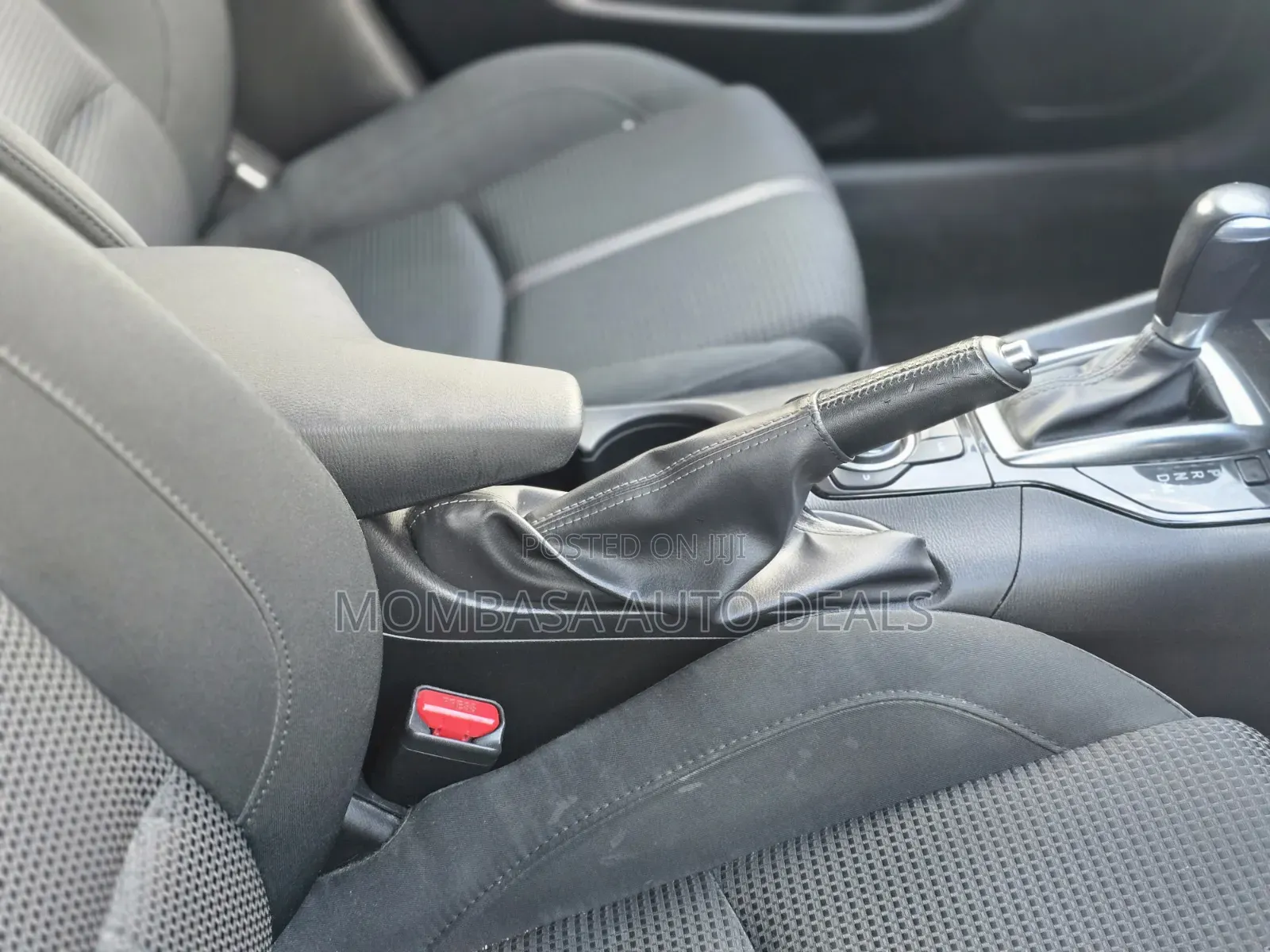 Mazda AZ 2019 Gray