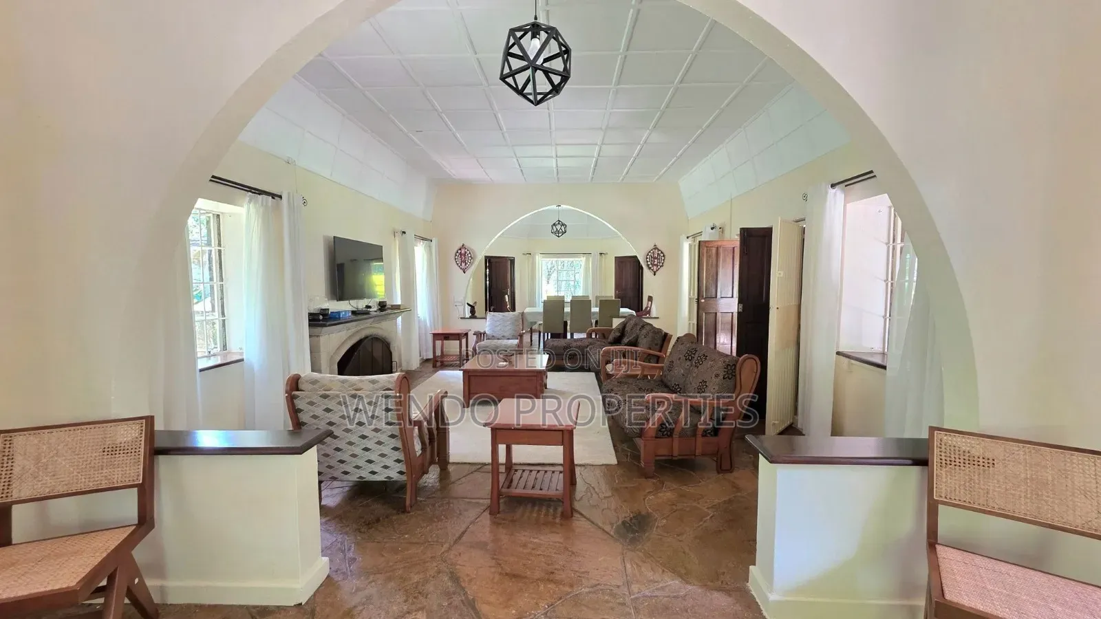 Furnished 3bdrm Bungalow in Hardy for rent