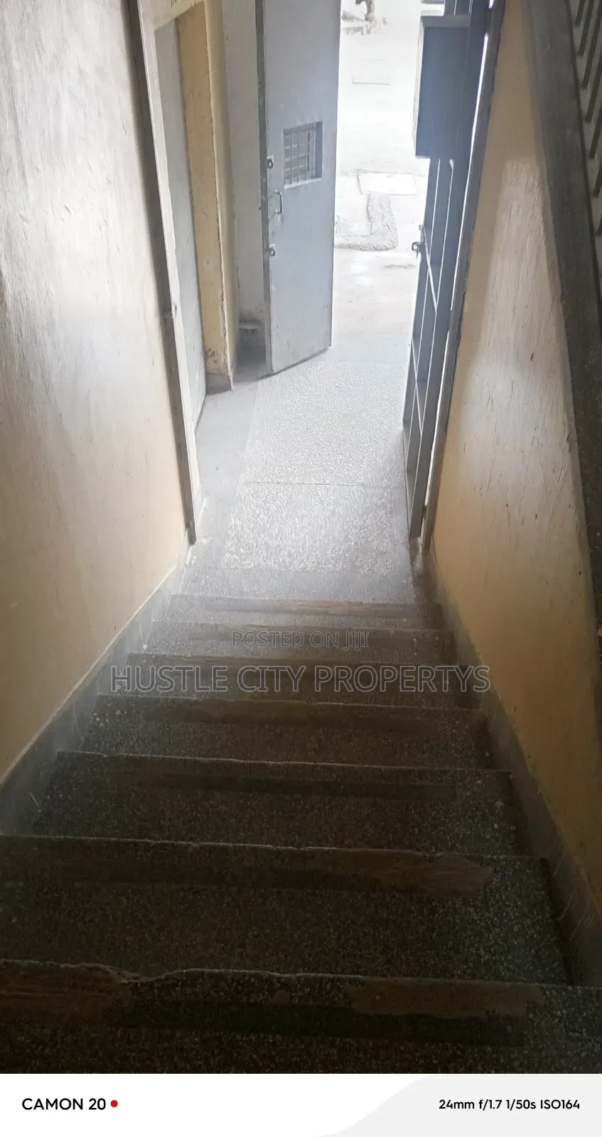 Upstairs Godown to Let.