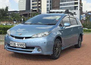 Toyota Wish 2011 Blue