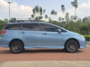 Toyota Wish 2011 Blue