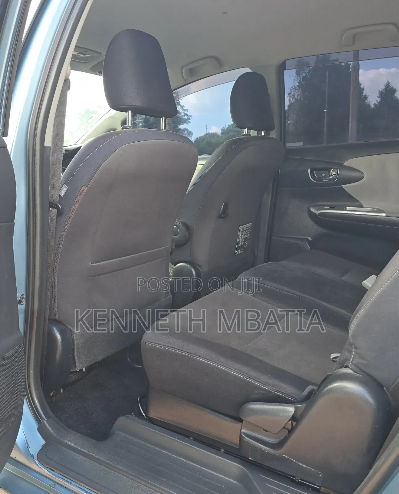Toyota Wish 2011 Blue