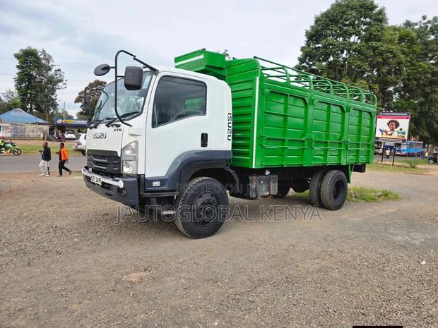Isuzu FTR Financing - main view