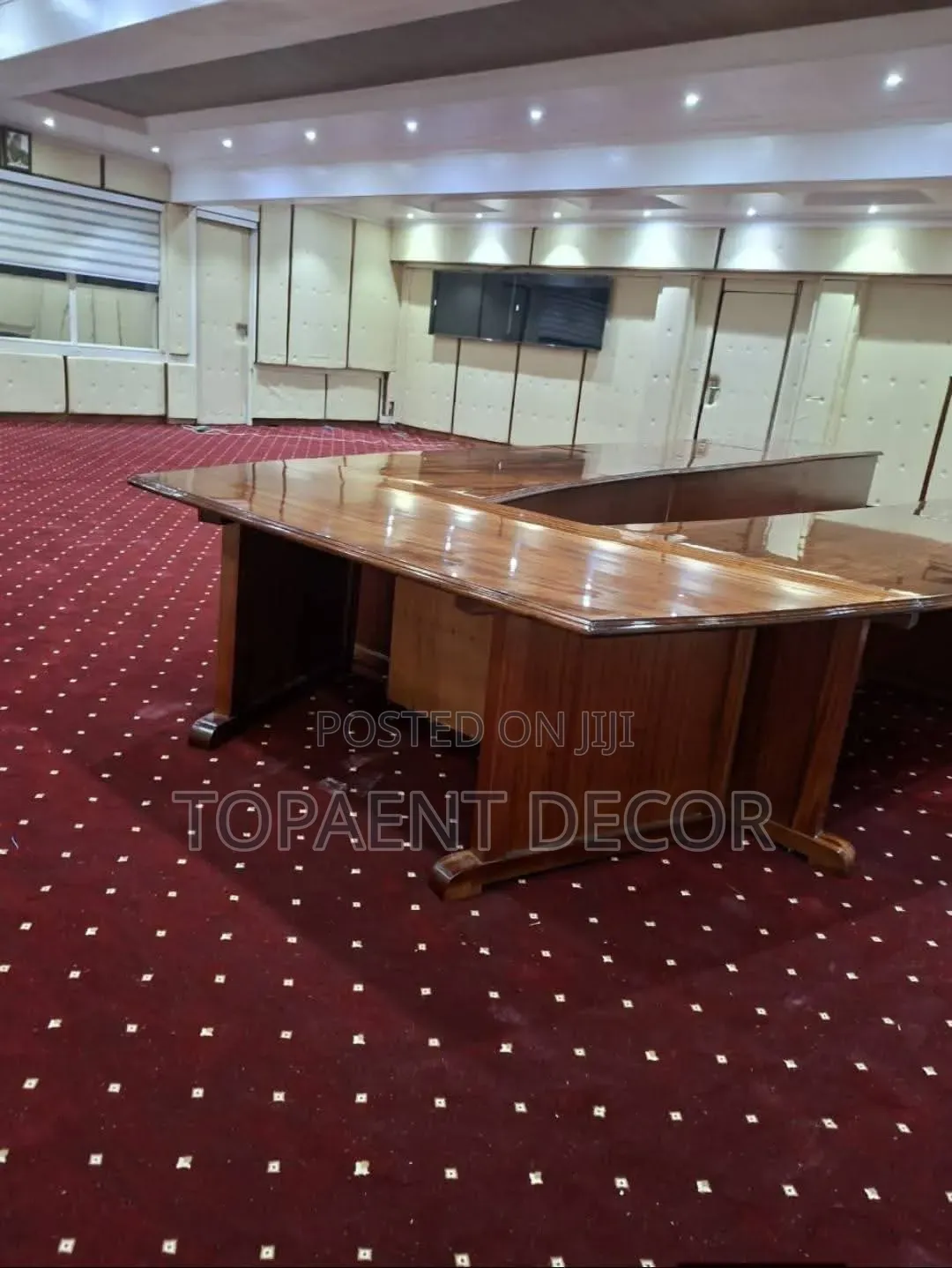 Presidential Dotted Maroon Flooring Solutions