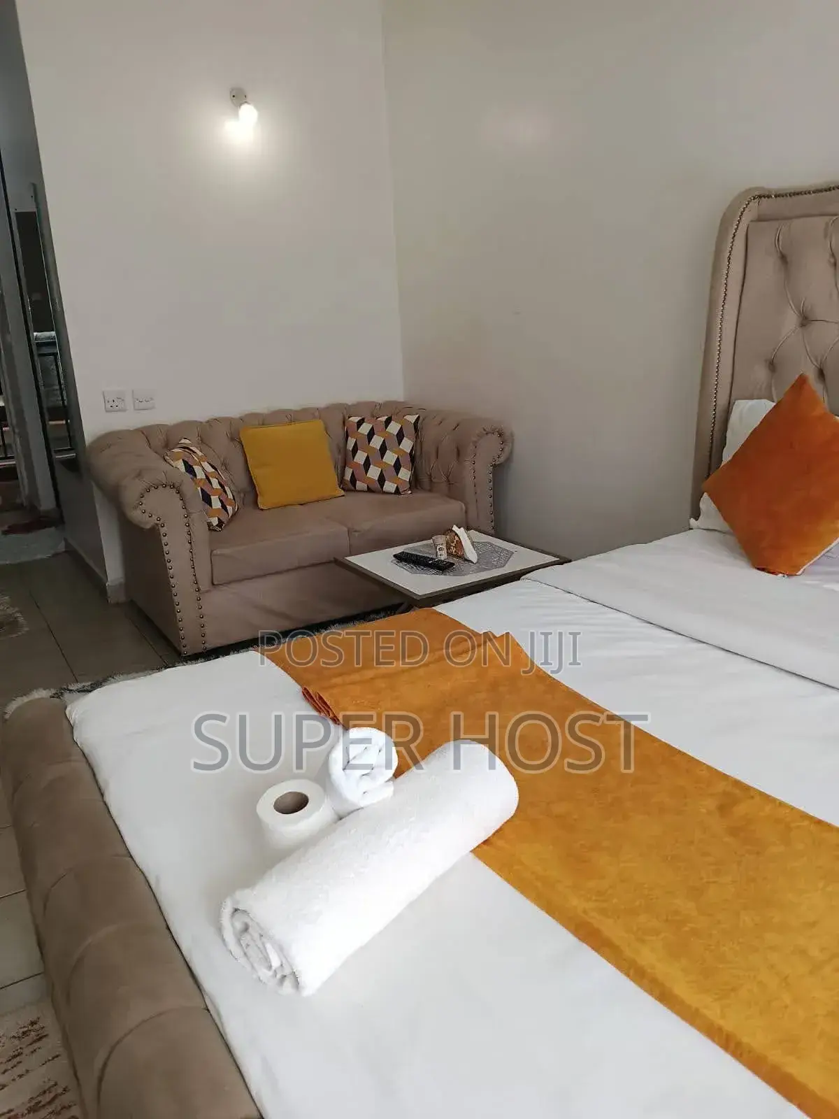 Studio Airbnb in South B Near Capital Center