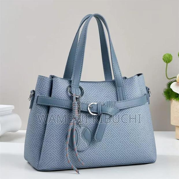 Trendy Medium Handbags - thumbnail 7
