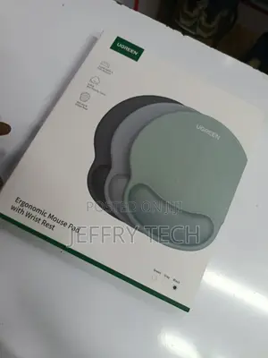 Ugreen Ergonomic Mouse Pad With Gel Wrist Support Anti-Slip Green