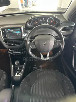 Peugeot 208 2019 Red