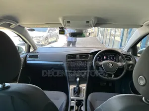 Volkswagen Golf 2019 Gray