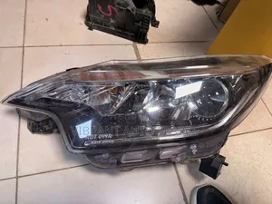 Nissan Note 2018 Epower Headlight Letter B