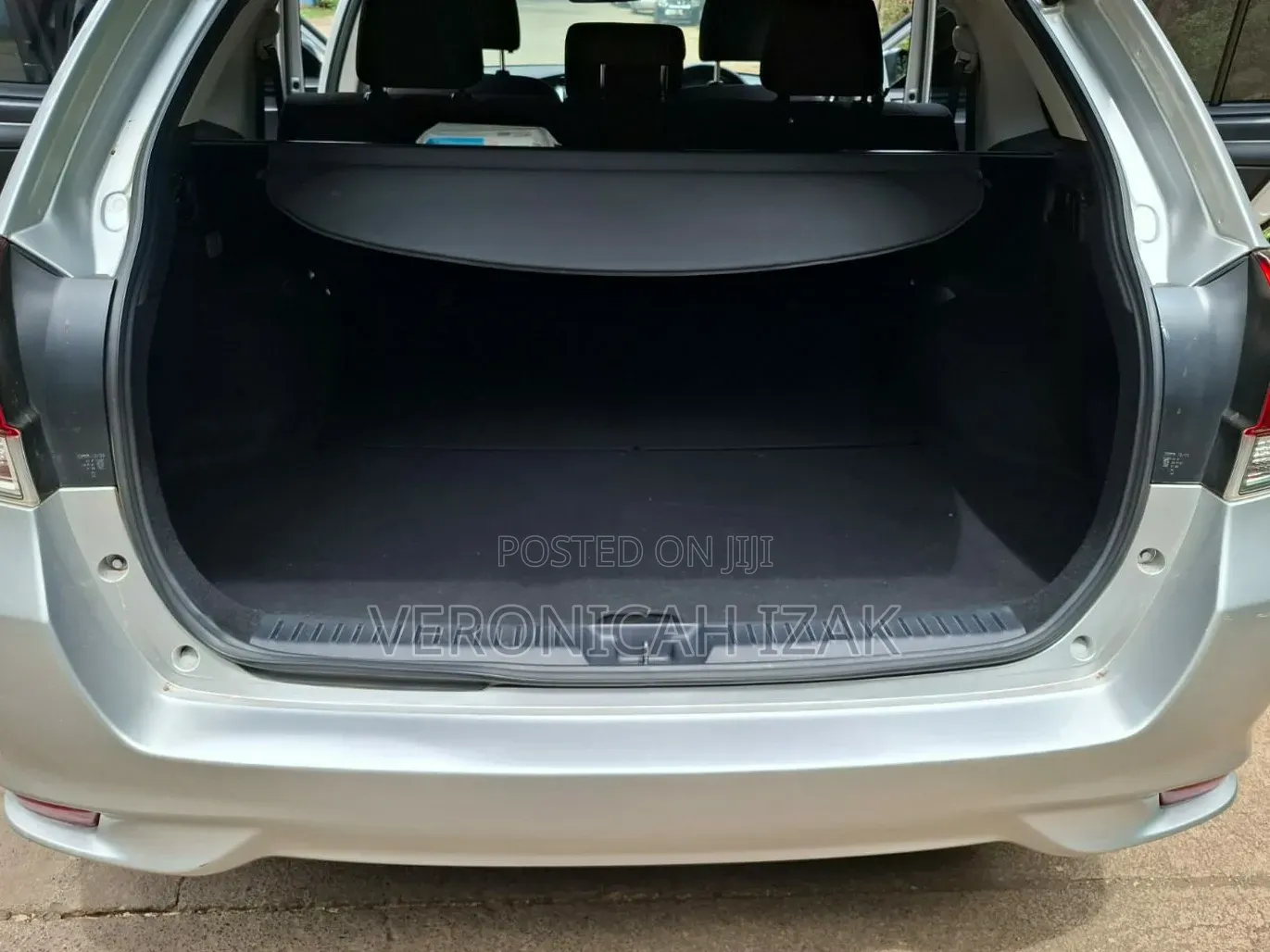 Toyota Corolla Fielder 2017 Silver