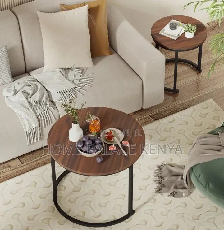Round Table: 2 Tier Wooden Nesting Coffee Table Set