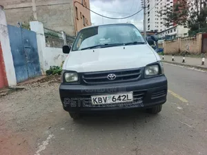 Toyota TownAce 2006 Off white