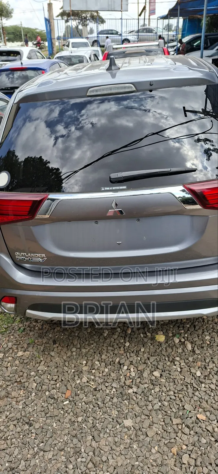 Mitsubishi Outlander 2.0 PHEV AWD 2016 Gray