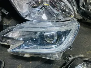 Toyota Mark X 2013-2018 Headlight