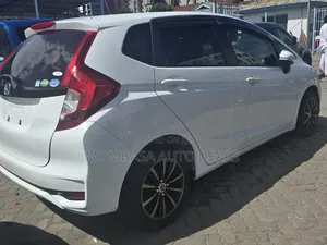 Honda Fit 2019 White