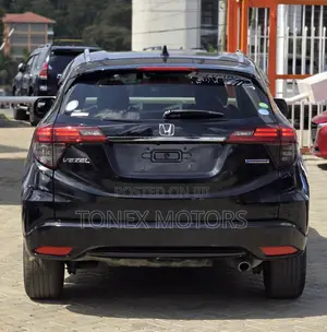 Honda Vezel 2020 Black