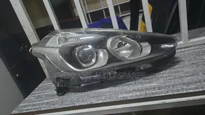 Sienta 2015-2018 Headlight Nonxenon