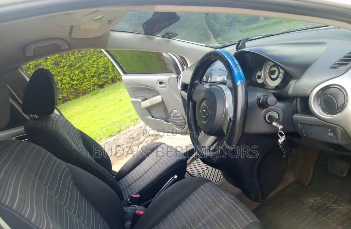 Mazda Demio 2010 White