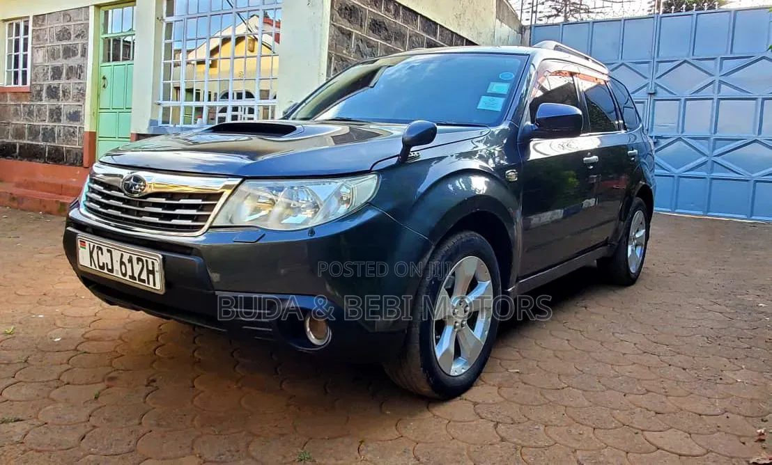 Subaru Forester 2010 Black