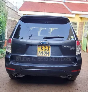 Subaru Forester 2010 Black