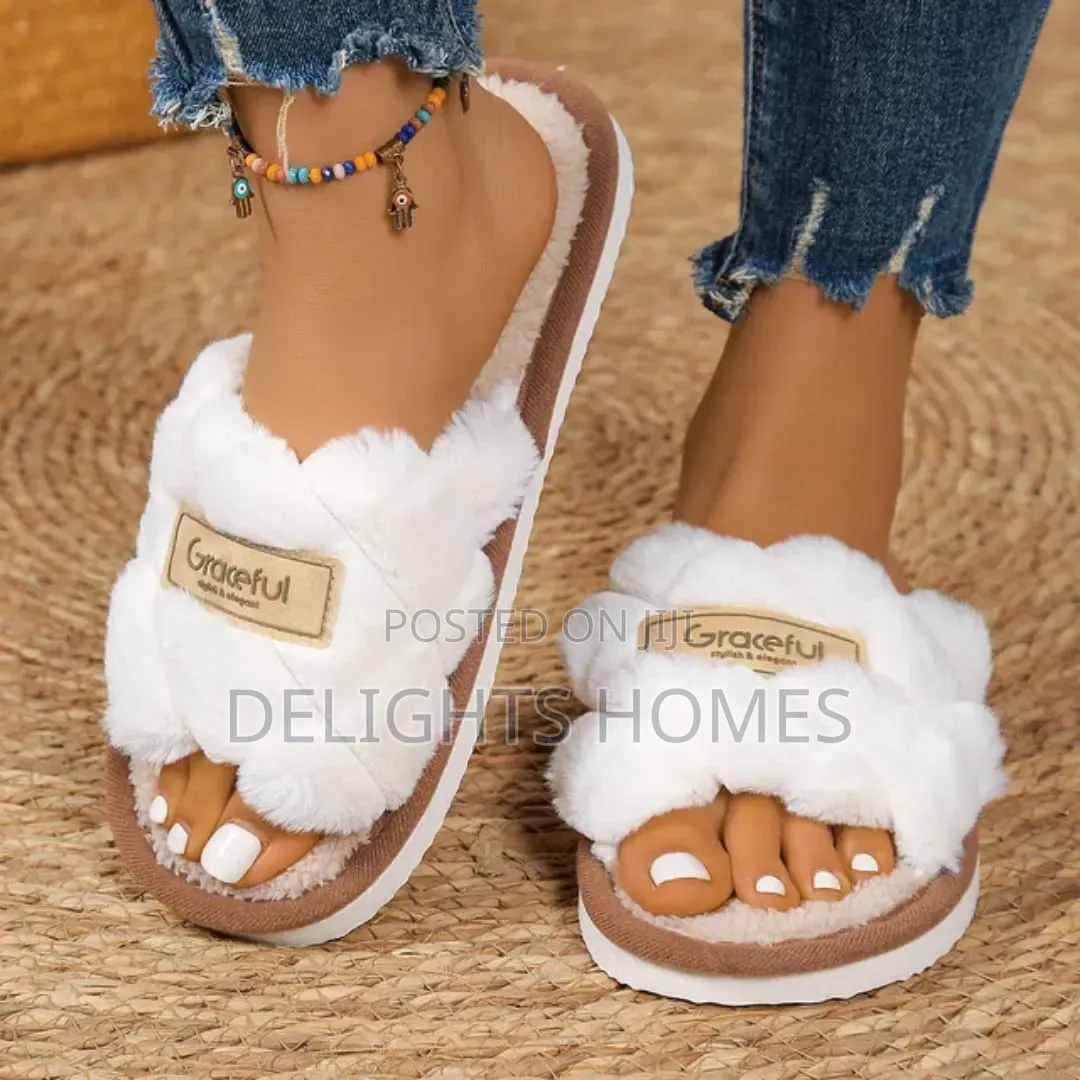 Toe Fluffy Slippers_st