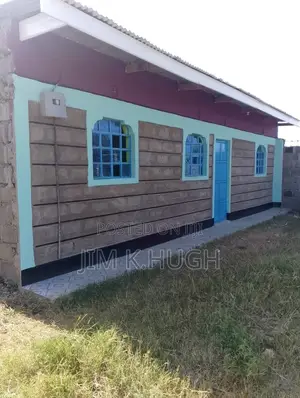 1/8 Plot Kiserian Riverside