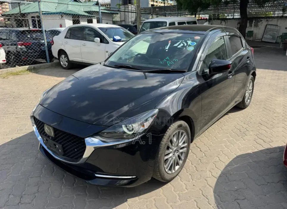 Mazda 2 2019 Black