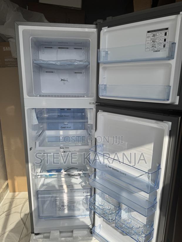 Samsung 253l Double Door No Frost Coolwall Fridge - thumbnail 2