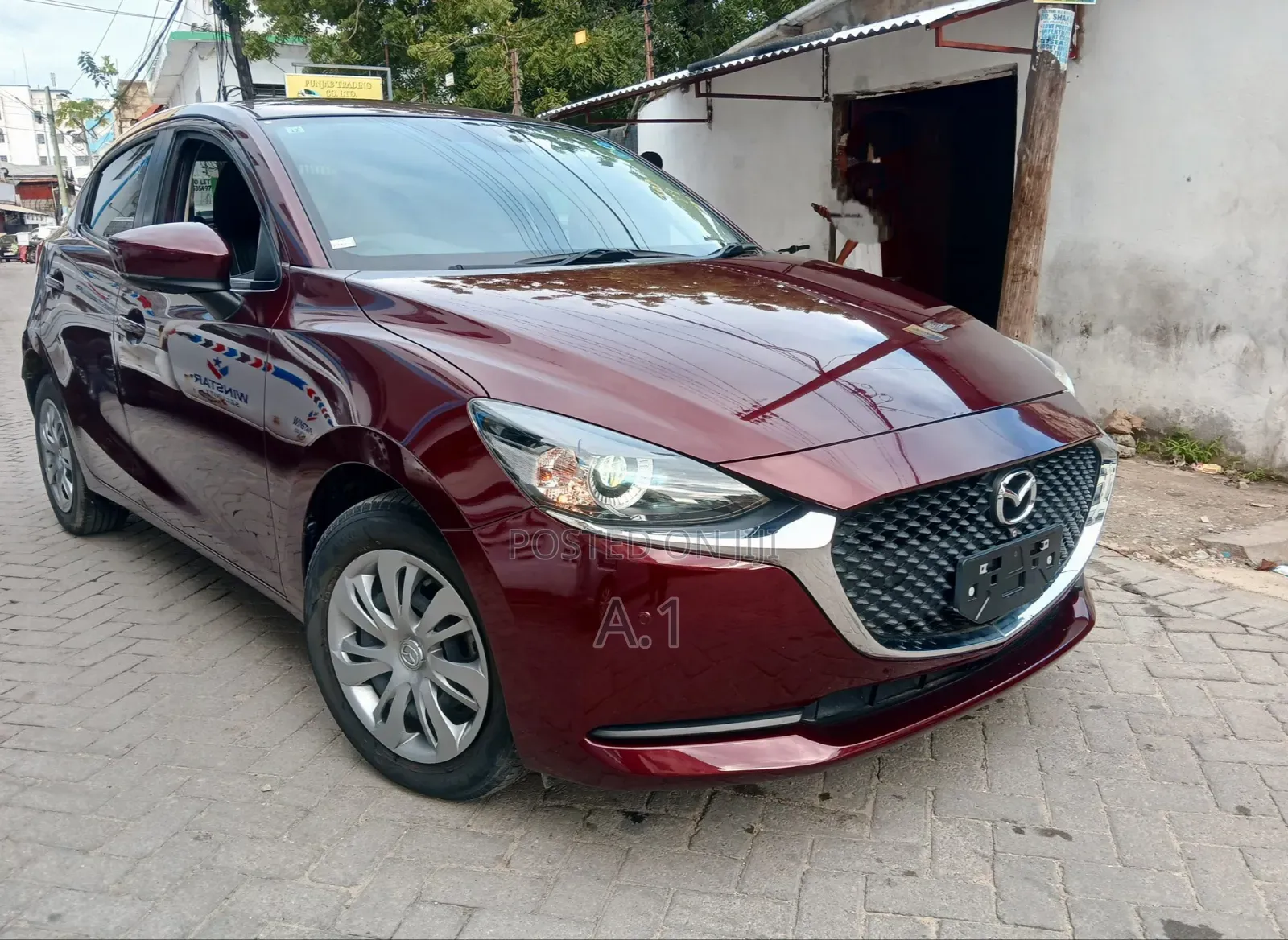 Mazda 2 2019 Maroon