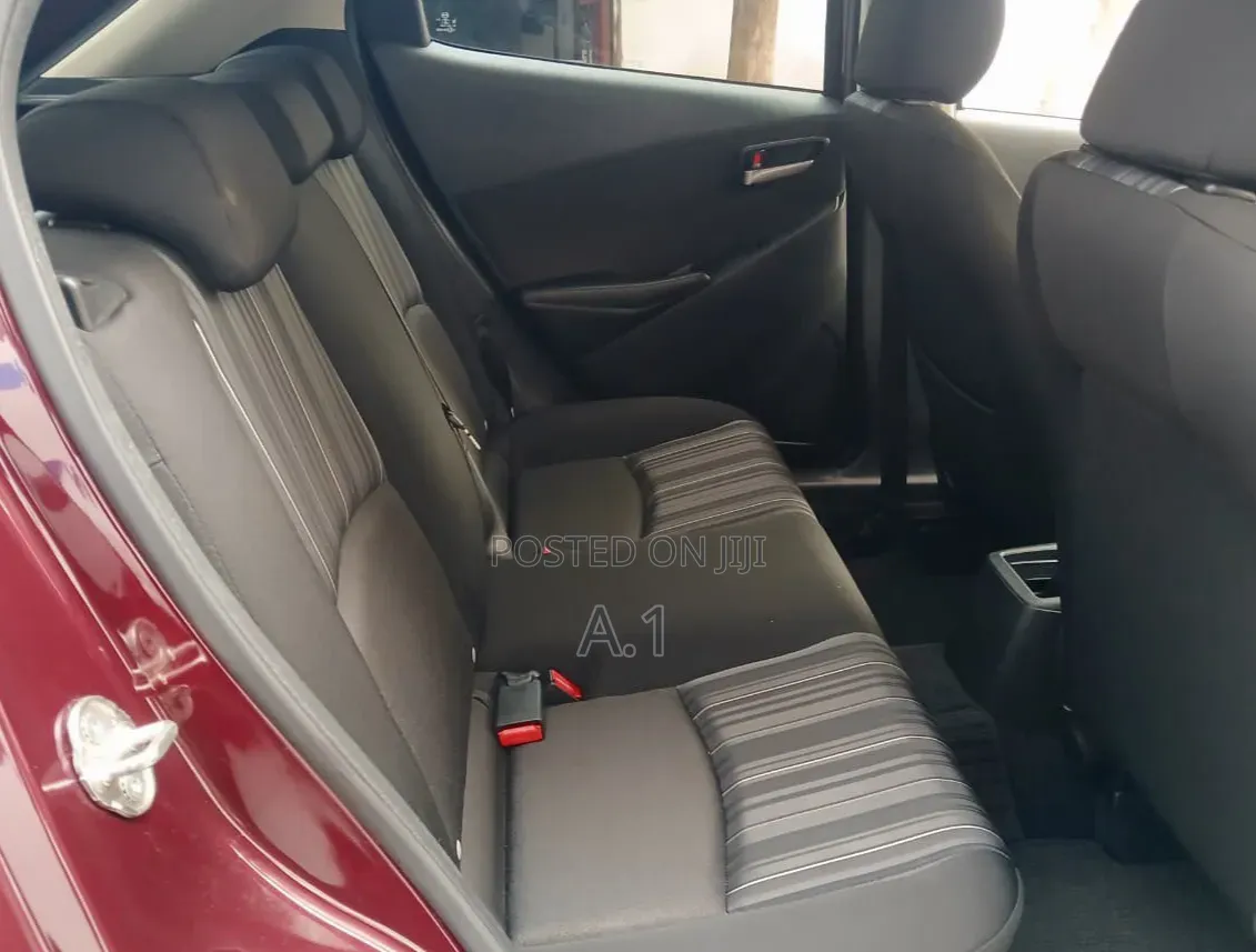 Mazda 2 2019 Maroon