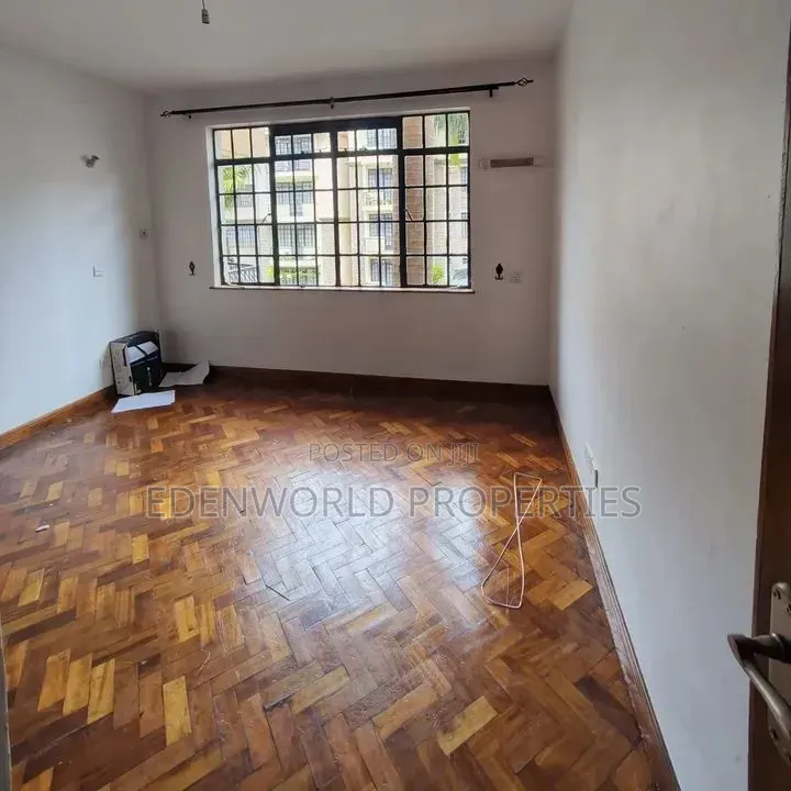3bdrm Apartment in Valley Arcade for rent