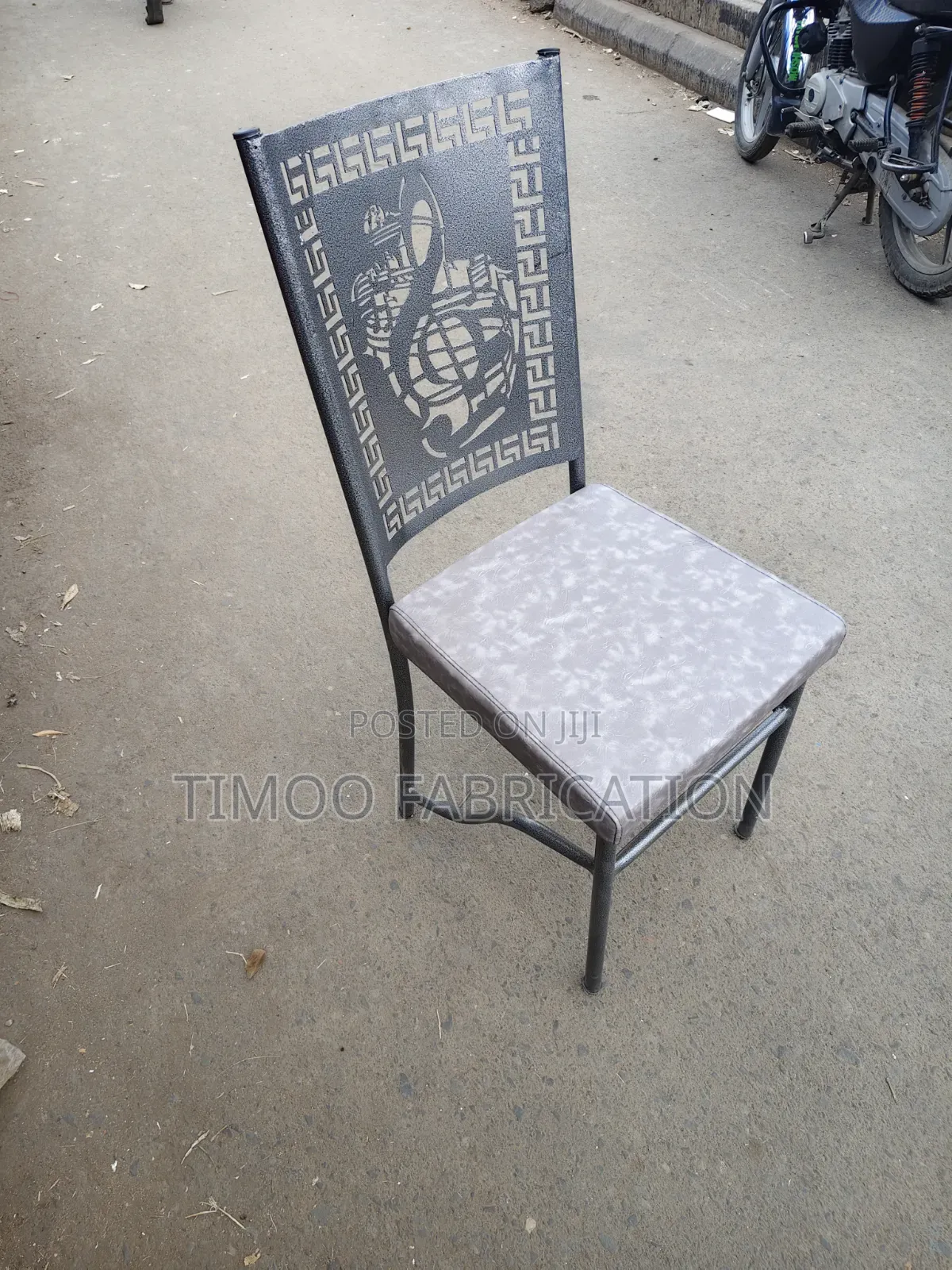 Restaurant Low Design Backrest Seats