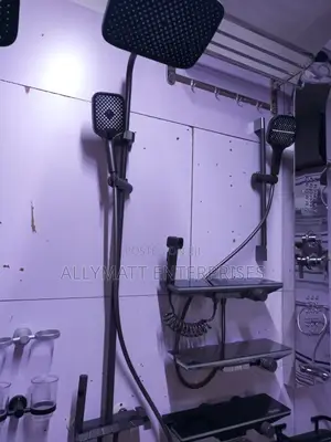 Grey Piano Shower Raiser