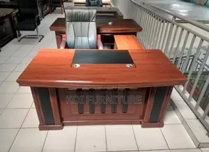 Office Desk; 2 Meters Executive Office Managers Desk