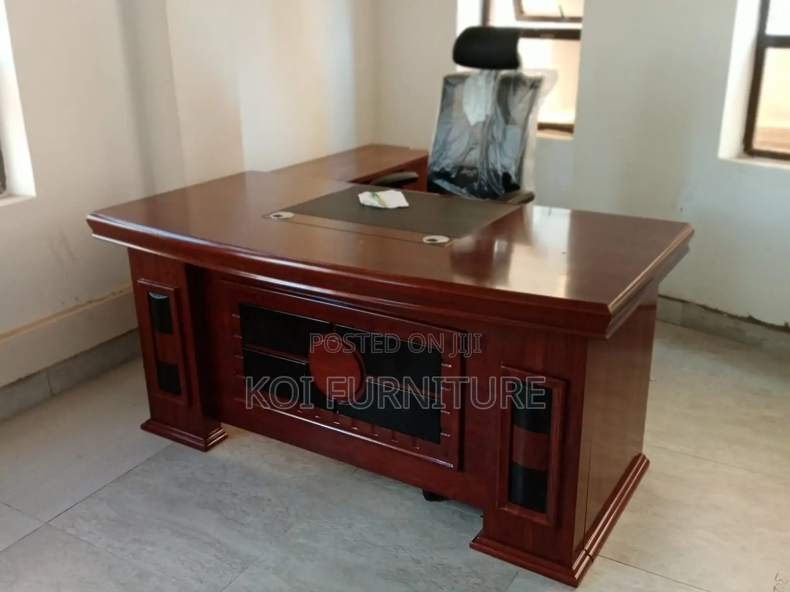 Office Desk; 2 Meters Executive Office Managers Desk