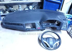 Honda Vezel Dashboard and Stearing Wheel Complete.